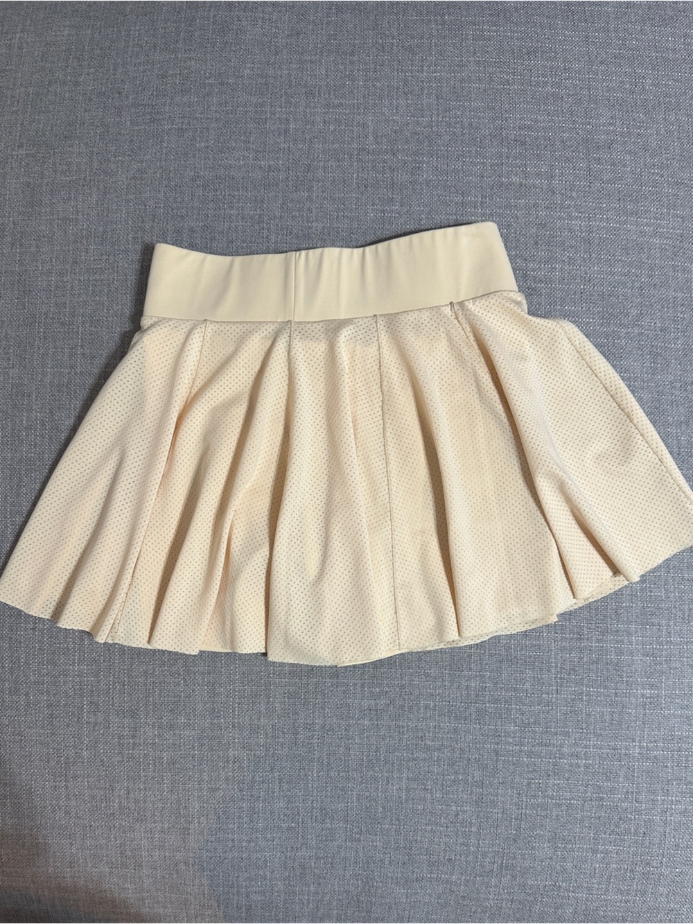 Alphalete Cream Skirt